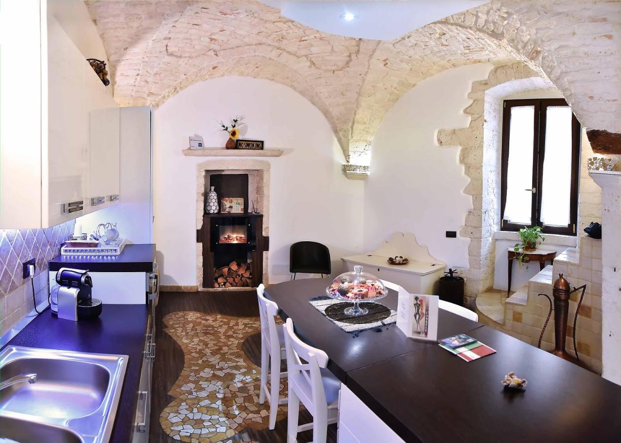 L'Angolo Di Gaudi, Casa Mila Путиньяно Экстерьер фото